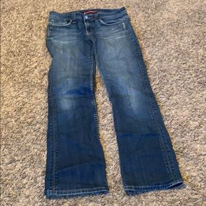 Low rise bootcut jeans